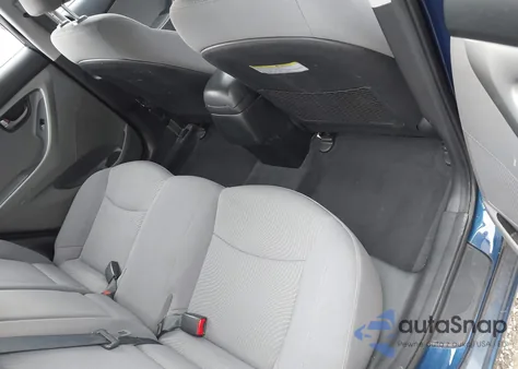 2016 Hyundai Elantra Se z USA, uszkodzony, nr VIN 5NPDH4AE5GH753662